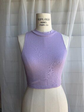 ribbed halter mock neck crop top